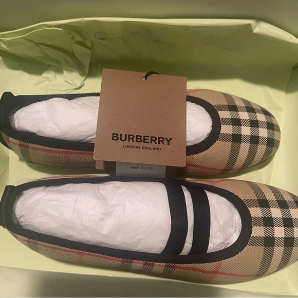 Burberry Ballerina with Rubber Sole kids
